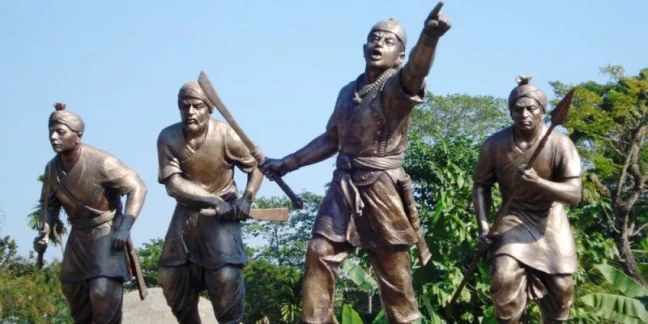 lachit-borphukan-commanding-his-armay-against-mughals-at-the-battle-of-saraighat1